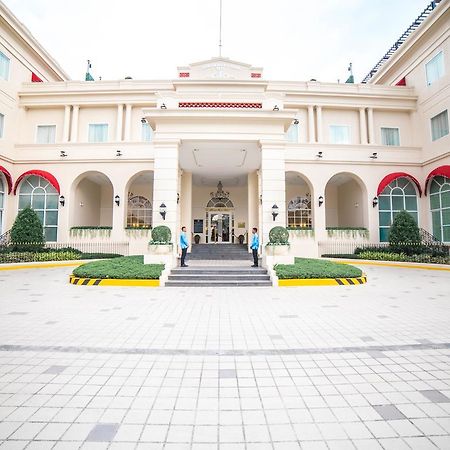 Rizal Park Hotel Манила Экстерьер фото