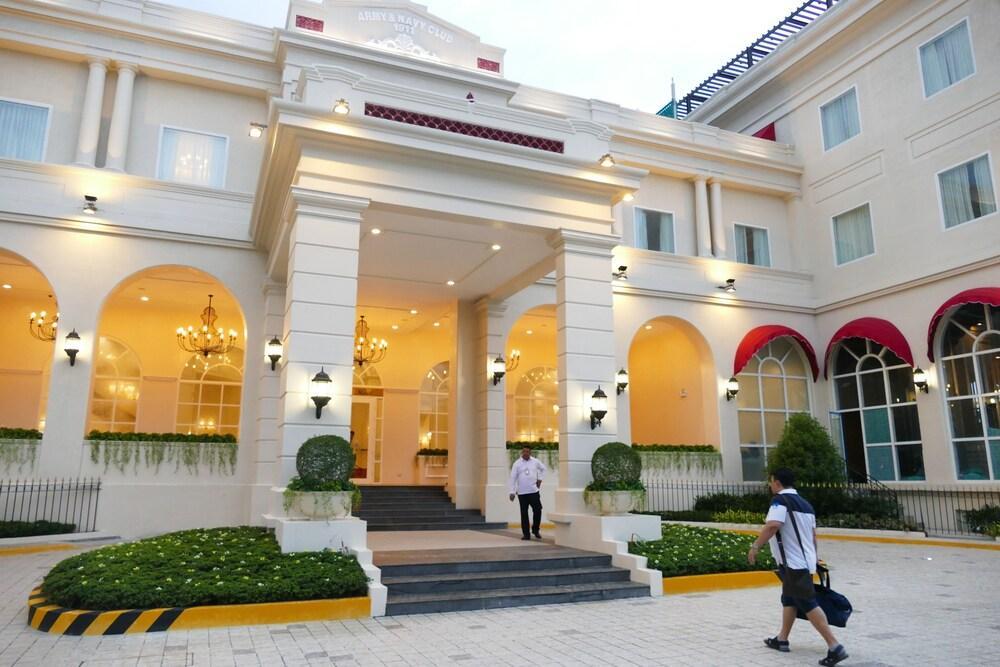 Rizal Park Hotel Манила Экстерьер фото