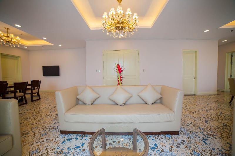 Rizal Park Hotel Манила Экстерьер фото